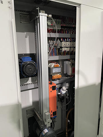 SR HAD系列吸附式干燥機(jī)集成在設(shè)備中 SR HAD系列吸附式干燥機(jī)集成在設(shè)備中